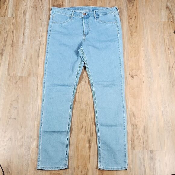 🧚♀️H&M Light Blue Skinny Ankle Jeans Size 14/32 - Picture 2 of 8